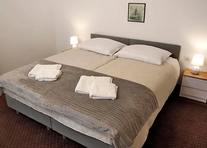 1910 Maison d'hôtes 3*